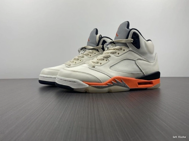 Jordan Orange Retro Total DC1060-100 5 0723